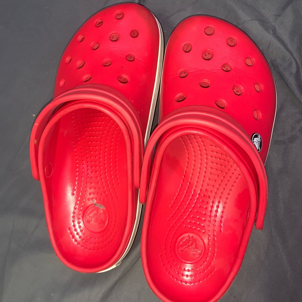 Red Band Crocs - Men’s 5 || Women’s 7
